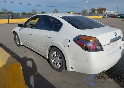 2011 Nissan Altima 2.5 S from USA, damaged, VIN 1N4AL2AP6BN438388